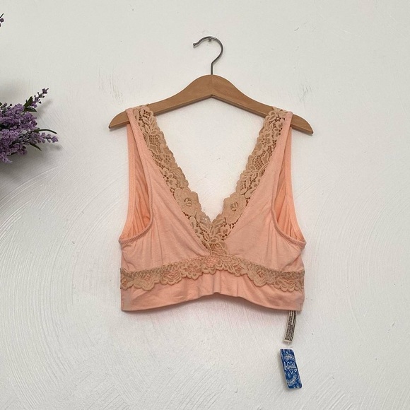 Free People lace trim Bralette - Picture 3 of 3